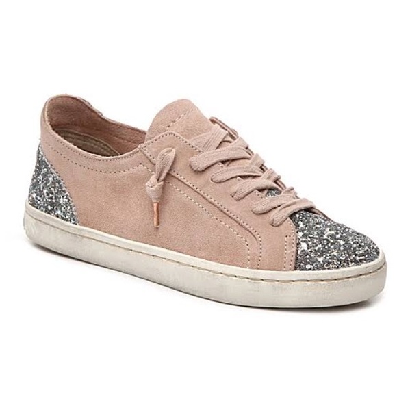 Dolce Vita Shoes - ❤️NWB❤️DolceVita XeXe Blush Glitter Sneakers 8.5